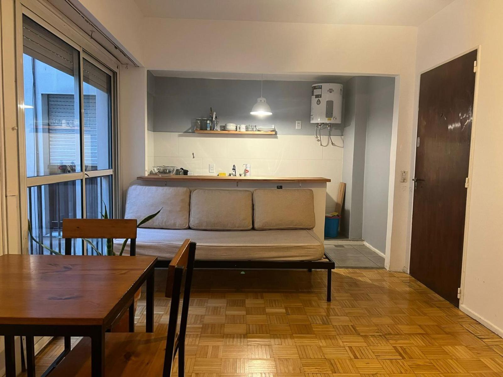 Alegre Y Practico Departamento En Recoleta Apartment - Buenos Aires — Fotos 3